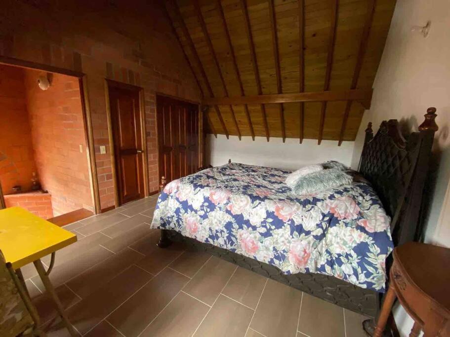 Hermosa Casa , Con Parqueadero En Rionegro Cerca Al Aeropuerto Villa Eksteriør bilde